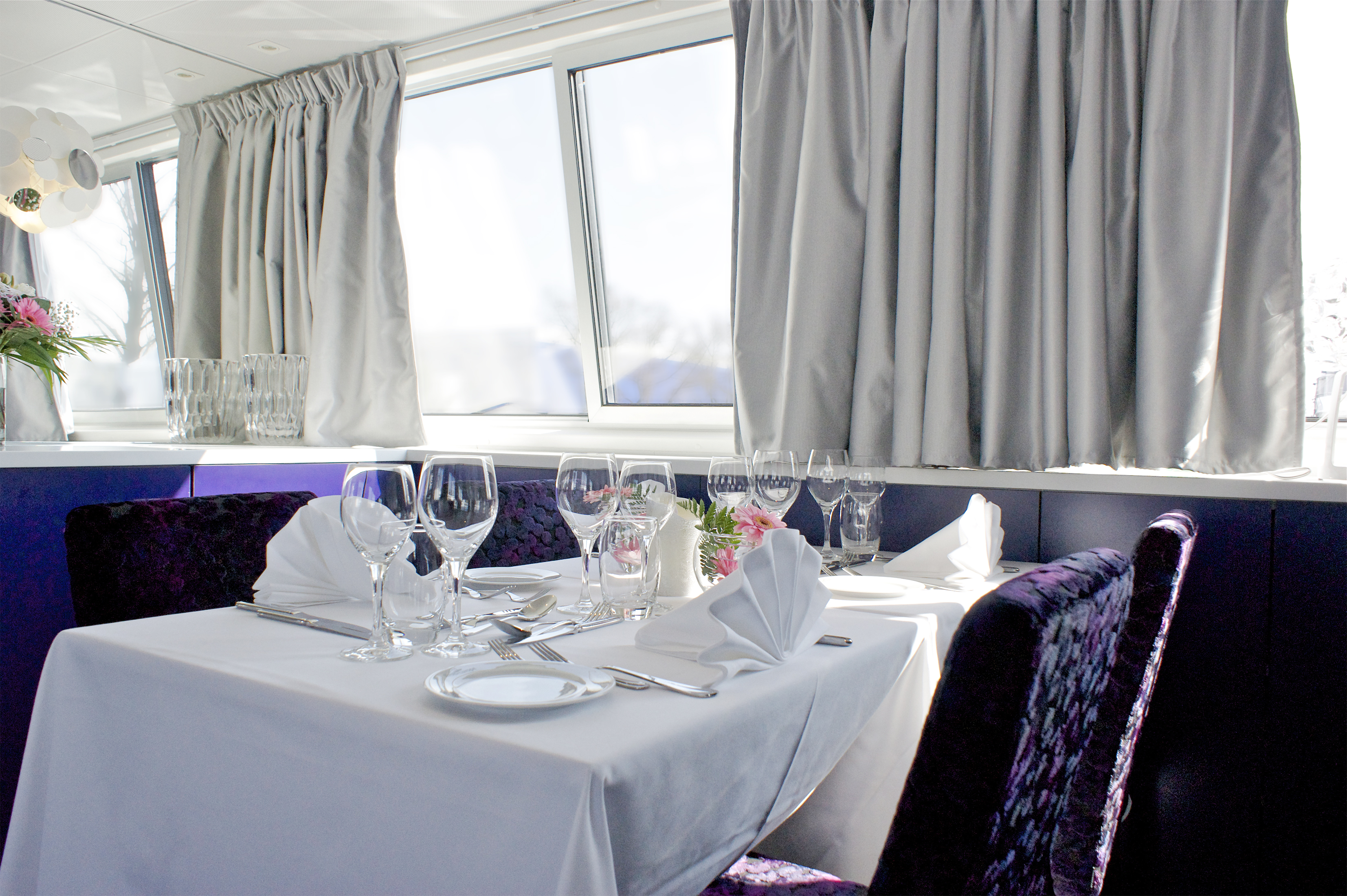 CroisiEurope Deborah Restaurant.jpg